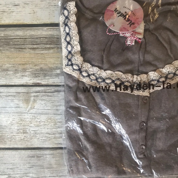 🎈NWT PLUS SIZE Knit tunic top shirt blouse - Picture 3 of 3